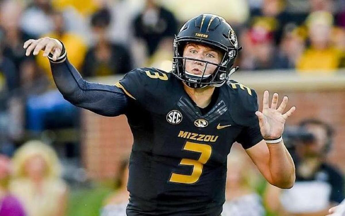 Missouri quarterback Drew Lock threw for 450 yards and five touchdowns Saturday against Eastern Michigan.