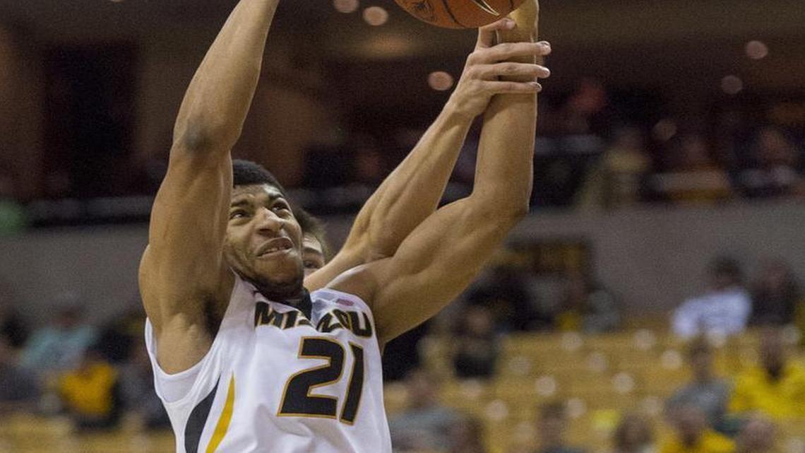 Missouri's Jordan Barnett pulled down a rebound during the second half of a game against Lipscomb on Thursday, Dec. 29, 2016, in Columbia, Mo.