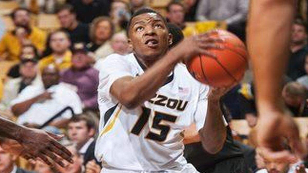
Wes Clark had a big first half for Missouri on Saturday, scoring 13 of his 15 points before halftime.
