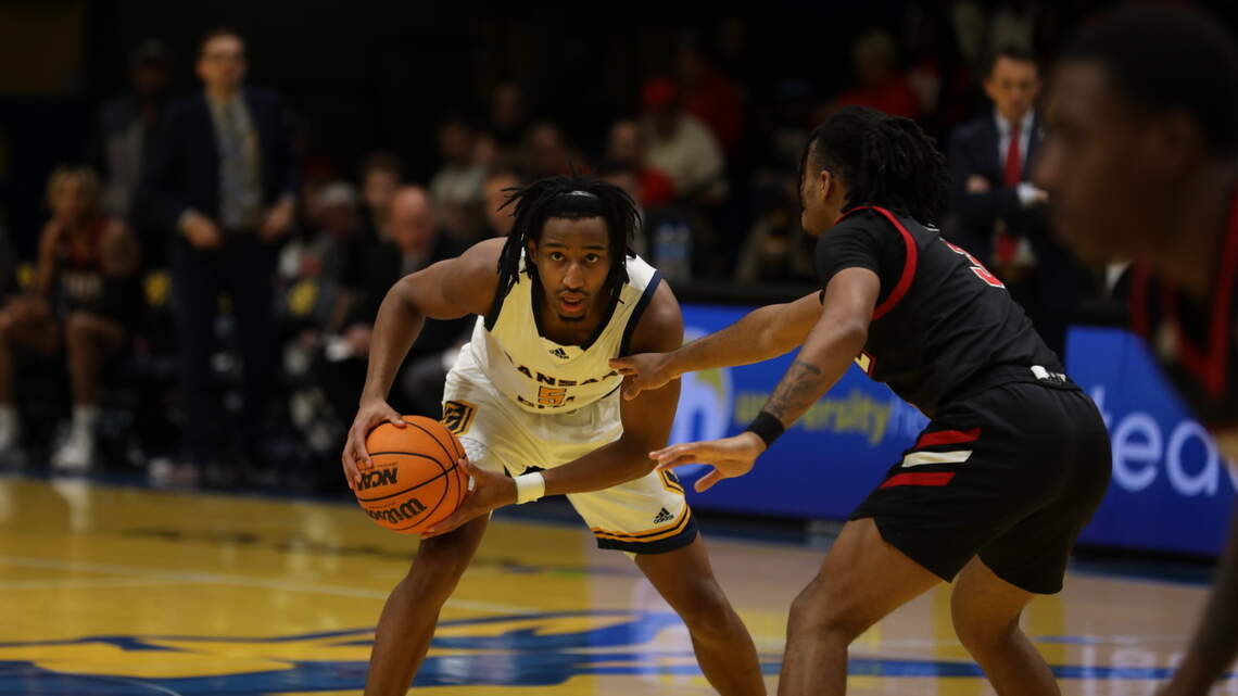 KC Roos men’s and women’s basketball fall in competitive clashes: Here’s what happened