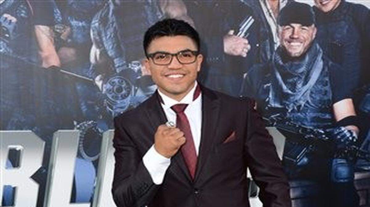 
Victor Ortiz arrives at the premiere of "The Expendables 3" at TCL Chinese Theatre on Monday, Aug. 11, 2014, in Los Angeles. 
