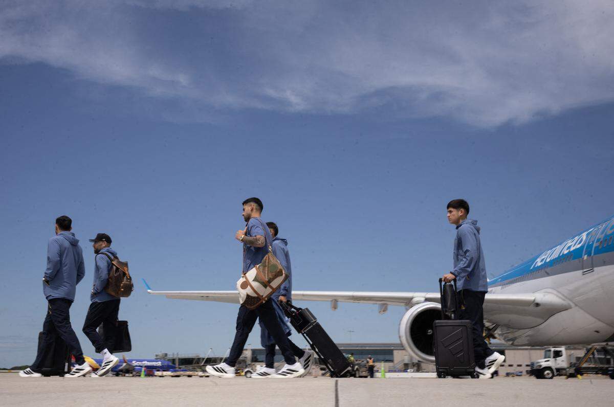 Members of Argentina’s national soccer team arrive at Kansas City International Airport in Kansas City, Missouri, on May 31, 2026 to set up camp ahead of the FIFA World Cup.