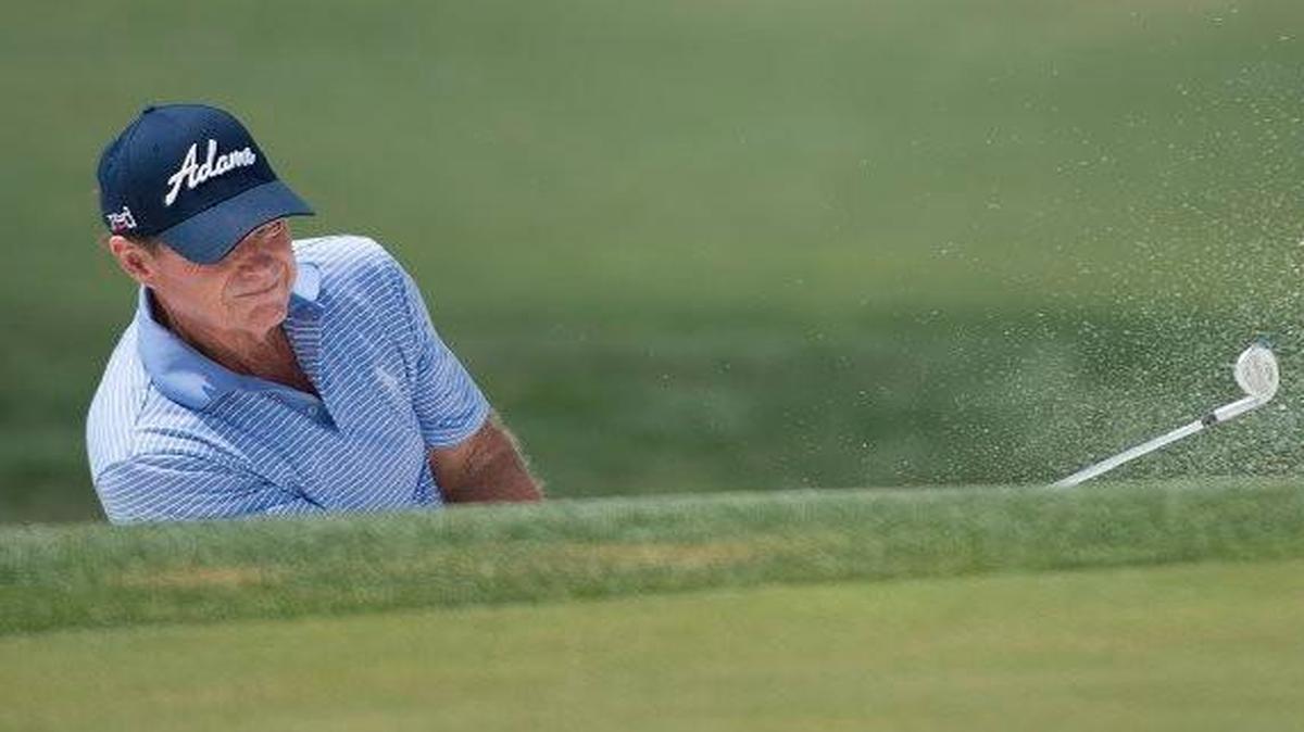 
Tom Watson hit out of a bunker on the 17th hole during the third round of the U.S. Senior Open on Saturday in Sacramento, Calif. 
