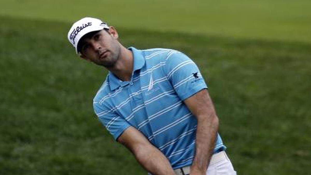 
Cameron Tringale hit a chip on the fourth hole during the third round of the PGA Championship golf tournament at Valhalla Golf Club on in Louisville, Ky. 
