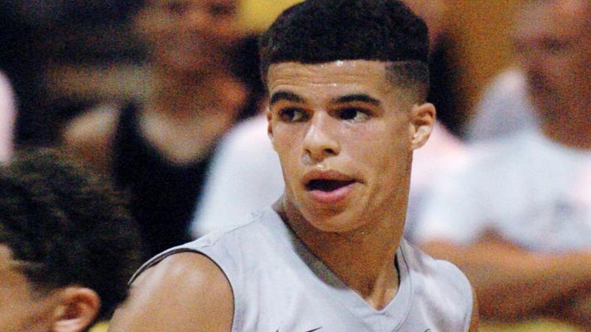 
Michael Porter of the MOKAN Elite played in the Hardwood Classic AAU tournament on Friday at Shawnee Mission South High School.
