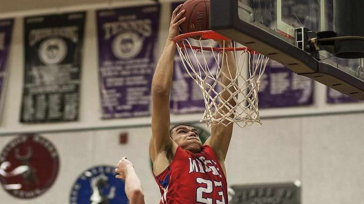 Bishop Miege’s Francesco Badocchi had a dunk against Blue Valley Northwest on Friday night.