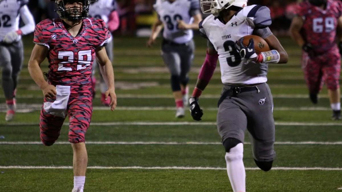 Mario Goodrich helped Lee’s Summit West to the No. 1 ranking in the Suburban Gold Conference by returning two interceptions for touchdowns in a 52-21 victory last week over Lee’s Summit.