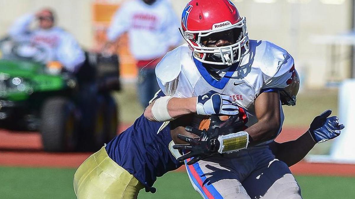 
Jafar Armstrong, who had 1,158 receiving yards and nine touchdowns last year, returns for Bishop Miege this season.
