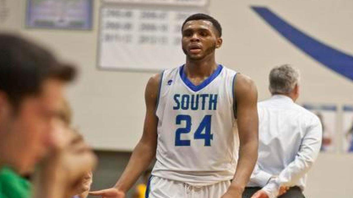 
Kevin Puryear, who averages nine rebounds per game, will lead Blue Springs South into a Missouri Class 5 state semifinal game against St. Louis University High at 2:30 p.m. on Thursday in Columbia.
