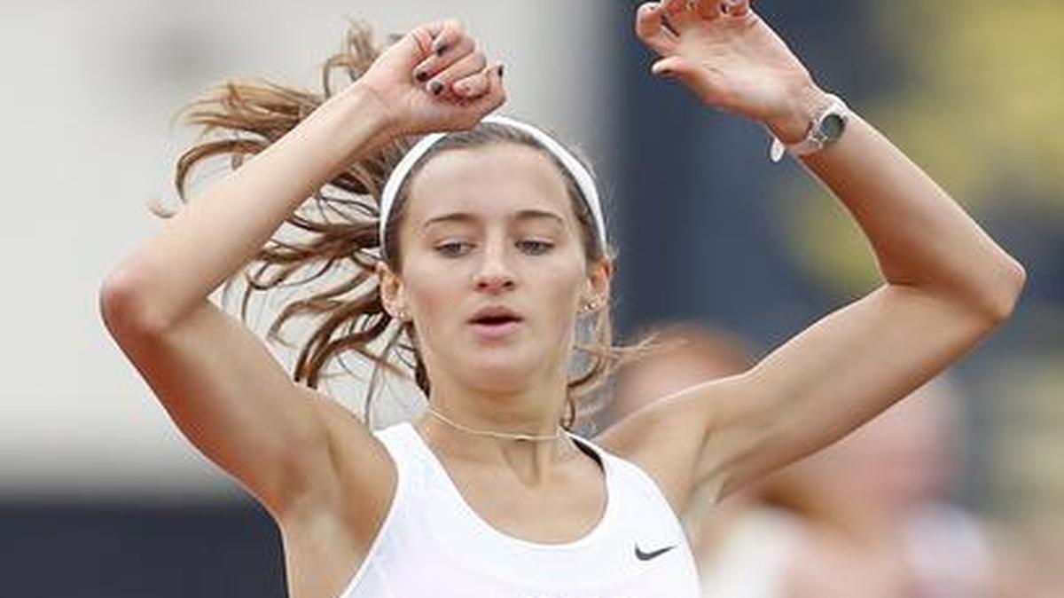 
Emily Downey of St. Thomas Aquinas won the Class 5A 1,600-meter run recently at the Kansas track and field state meet in Wichita.
