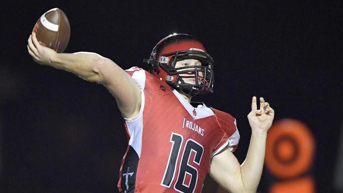 Park Hill quarterback Billy Maples has signed to play at Kansas.