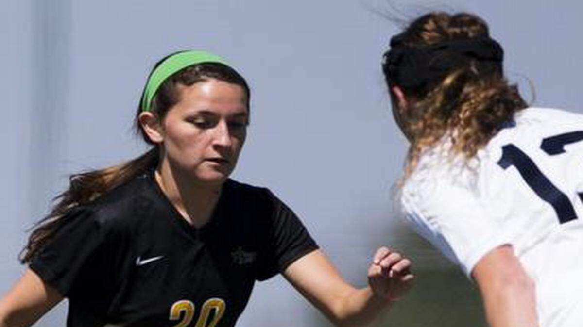 
Savannah Trujillo (left) led St. Teresa’s Academy past St. Thomas Aquinas in the MO-KAN Challenge.
