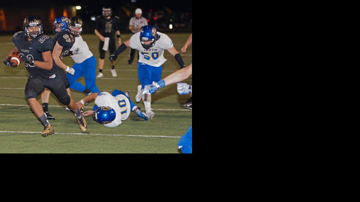 
Olathe South seemingly was left grasping for Blue Valley’s William Evans all night as he scored four touchdowns in just over three quarters of action in a Kansas Class 6A District 3 game in Stilwell.
