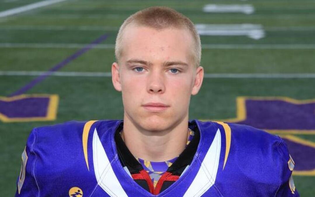 
Logan Hinck of Kearney High School
