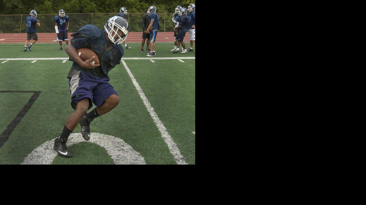 
Oak Park running back Marquis Caldwell has rushed for 820 yards in four games this season.
