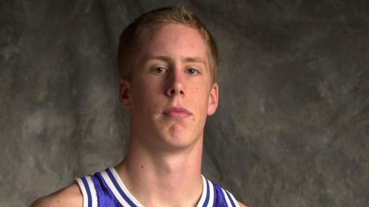 Chad Fleming, a former standout boys basketball player at Liberty High, is the new interim girls basketball coach at his alma mater.