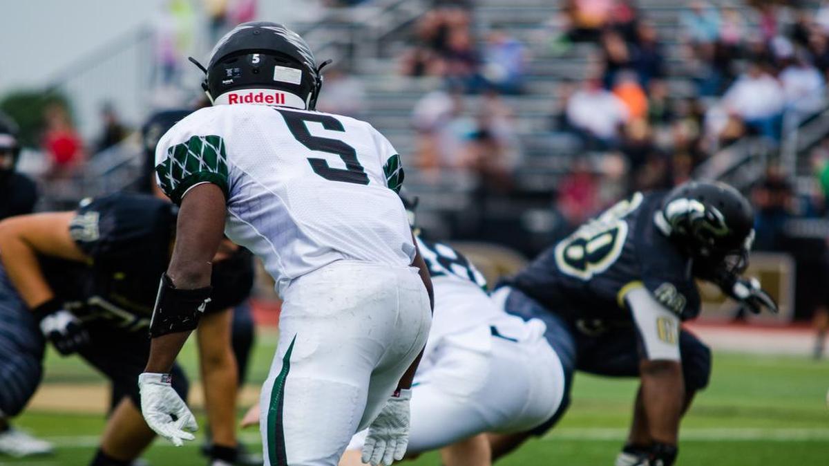 
Staley defensive back Michah Daniels (No. 5) and the Falcons’ defense will face Missouri’s No. 1 high school quarterback, Skylar Thompson of Fort Osage, in a battle of undefeated teams on Friday night.
