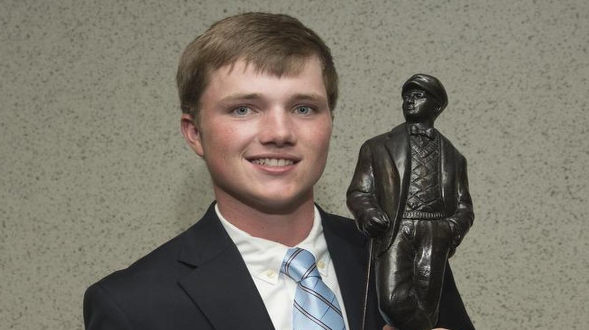 Shawnee Mission East junior Thomas Luber won the Kenneth Smith Award, which honors a Kansas City area male and female golfer who demonstrates excellence in performance, academic achievement, leadership and community service.