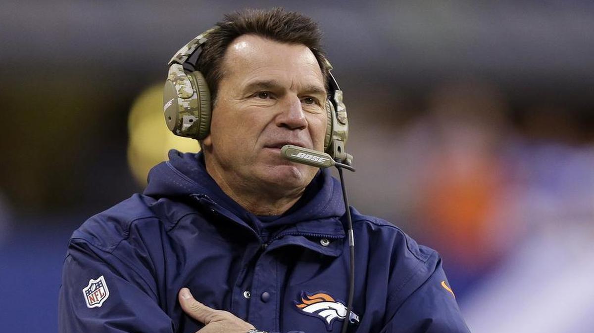 Denver Broncos head coach Gary Kubiak