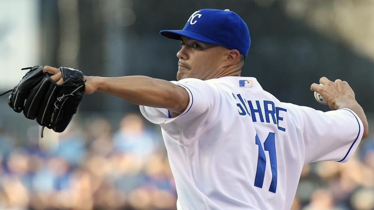 
Kansas City Royals starting pitcher Jeremy Guthrie (11) throws during Friday's baseball game against the Minnesota Twins on July 3, 2015 at Kauffman Stadium in Kansas City, Mo.
