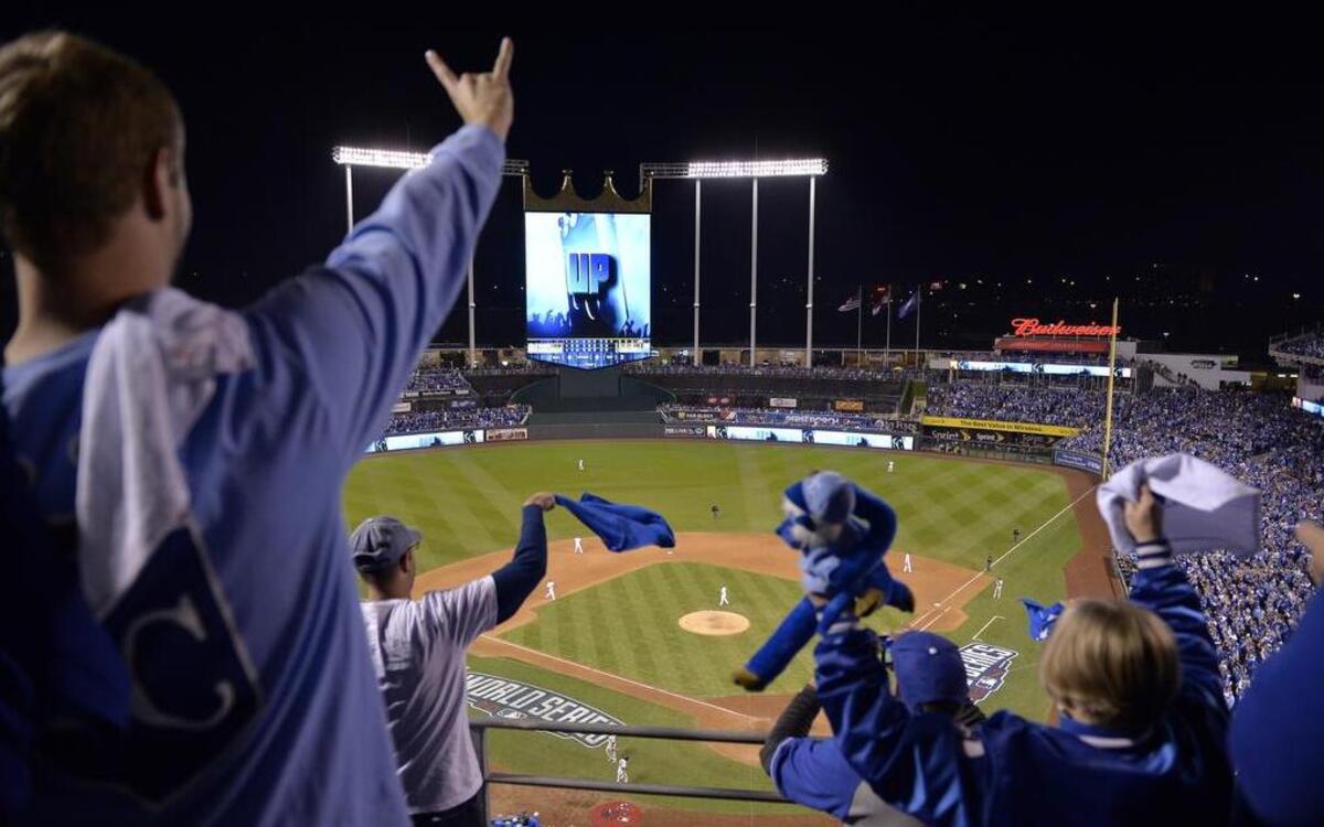 Royals fans can start buying single-game tickets on Feb. 26.
