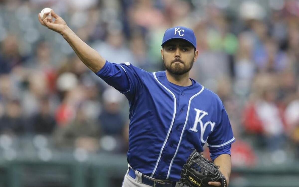 Royals manager Ned Yost turned to Joakim Soria on Thursday to protect Kansas City’s 4-3 lead in the bottom of the ninth inning because of Soria’s experience as a closer. The Royals gave up two runs to the Cleveland Indians and lost 5-4.