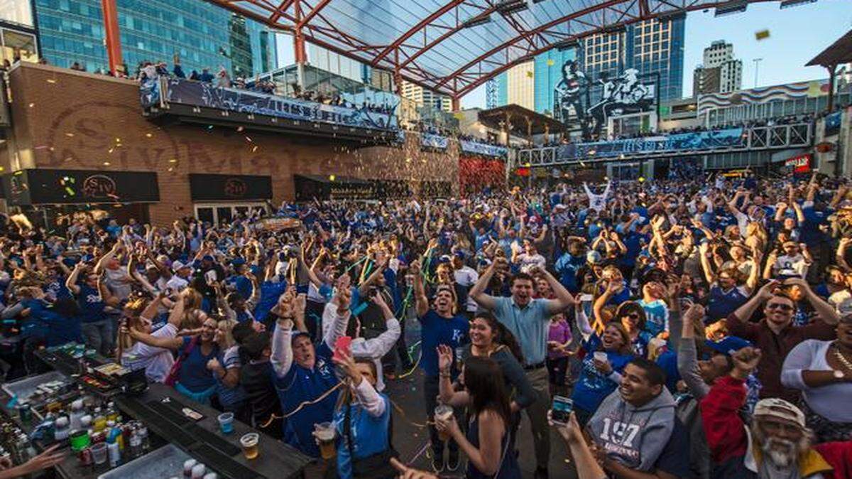 
Fans followed Wednesday’s game on the big screen at the Kansas City Power & Light District downtown. The district drew plenty of fans seeking to celebrate the Royals’ coming trip to the World Series.
