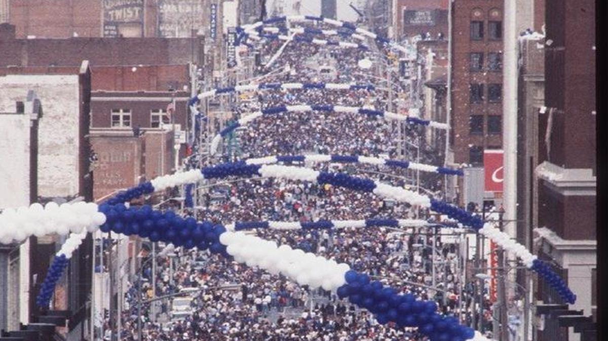 An estimated 250,000 people attended the Royals’ World Series victory parade in 1985 down Grand Boulevard, then known as Grand Avenue. City Hall is staying mum on an possible plans for a parade if the Royals win this year.