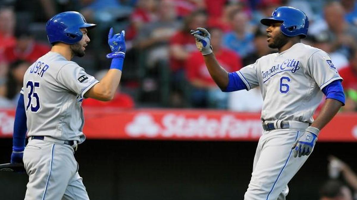 Royals first baseman Eric Hosmer (35) congratulated Lorenzo Cain after his solo home run Thursday against the Angels.