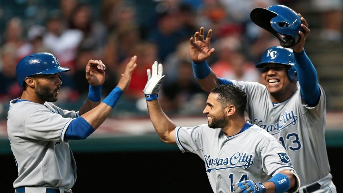 
The Royals’ Omar Infante (center) was congratulated by Alex Rios (left) and Salvador Perez after Infante hit a three-run homer off Indians starting pitcher Corey Kluber during the second inning of Thursday’s baseball game in Cleveland. Rios and Perez scored.
