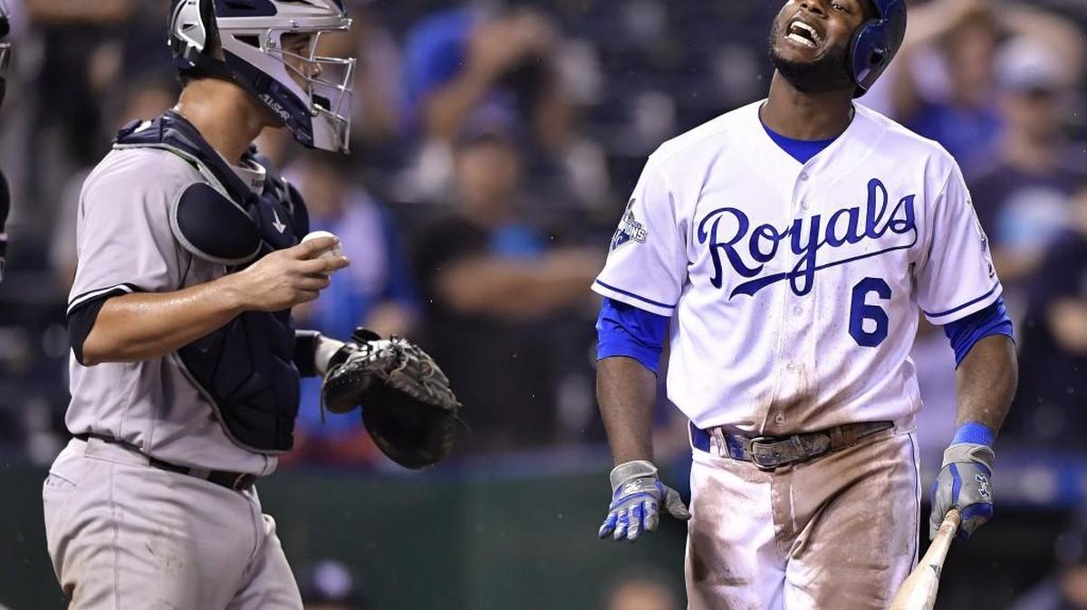 The Royals’ Lorenzo Cain struck out in the 10th inning in a game against the Yankees on Aug. 30.
