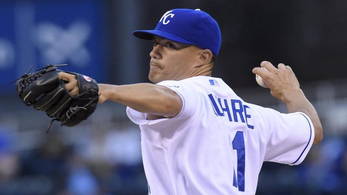 
Royals pitcher Jeremy Guthrie has a 8-7 record with a 5.64 ERA.
