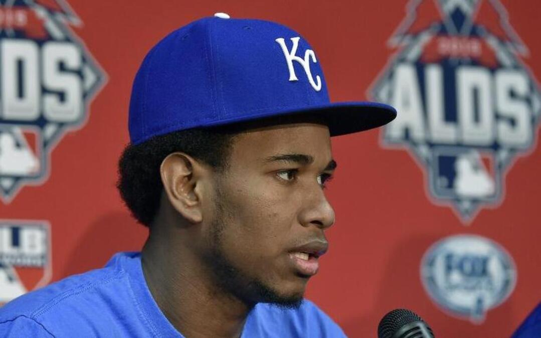 
Yordano Ventura will be pitching on only three days’ rest Monday but he only threw 42 pitches in his last start. “He recovers quick, his arm feels good and he’ll be ready,” Royals catching coach Pedro Grifol, serving as a translator for Ventura, said Sunday.
