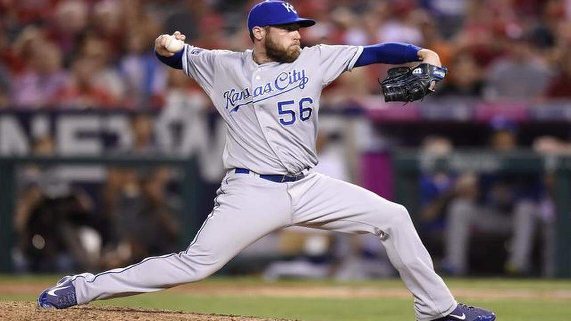 
Kansas City Royals relief pitcher Greg Holland closed out the 11th inning Thursday in Anaheim, Calif., after arriving midgame from Asheville, N.C., where he saw his son born. 
