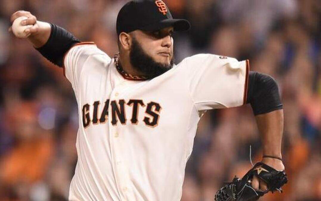 
Giants relief pitcher Yusmeiro Petit served as a perfect bridge between starter and closer in Saturday’s victory over the Royals in game four of the World Series.
