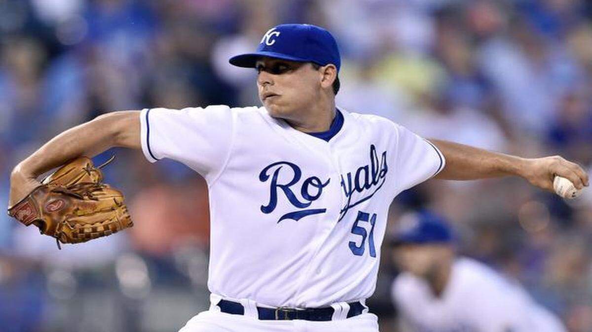
Jason Vargas is set to take the mound tonight for Kansas City as the Royals go for a sweep as they close out a three-game series against the Indians in Cleveland.

