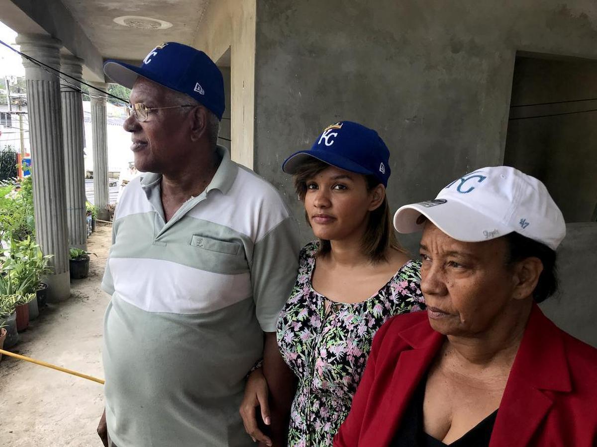 Yordano Ventura’s family members, including (from left) grandfather Raúl Hernández, cousin Rubí Hernández and grandmother Olga Hernández, have not been in communication with the Royals pitcher’s only daughter since a few months after he was buried in his hometown of Las Terrenas, Dominican Republic.