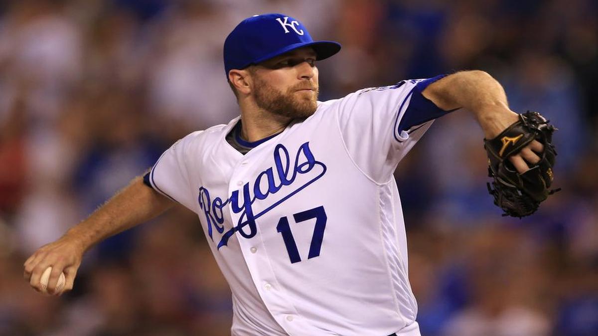 Royals closer Wade Davis is set to make $10 million in 2017 before being eligible for free agency following the season.