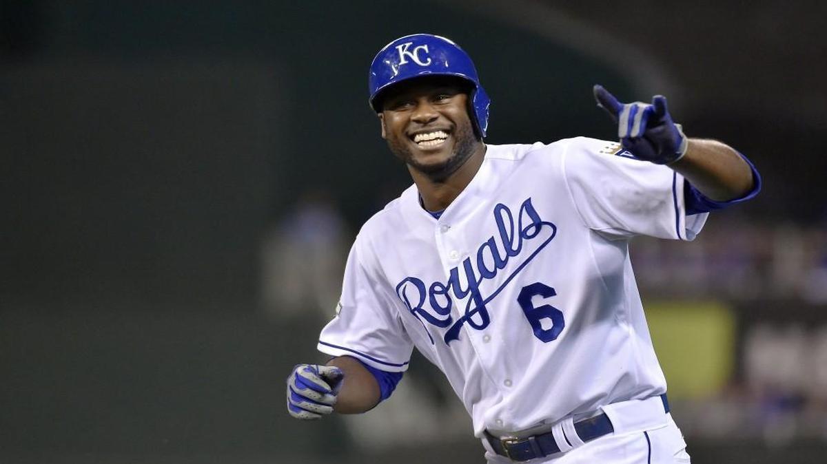 Kansas City Royals center fielder Lorenzo Cain won the Royals’ Les Milgram Player of the Year award for the second straight year.
