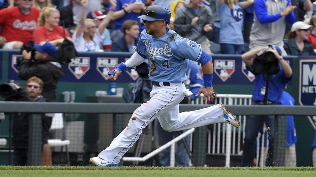 
If Alex Gordon declines a $14 million player option for 2016, it may take more than a franchise-record five-year, $55 million contract to re-sign him.

