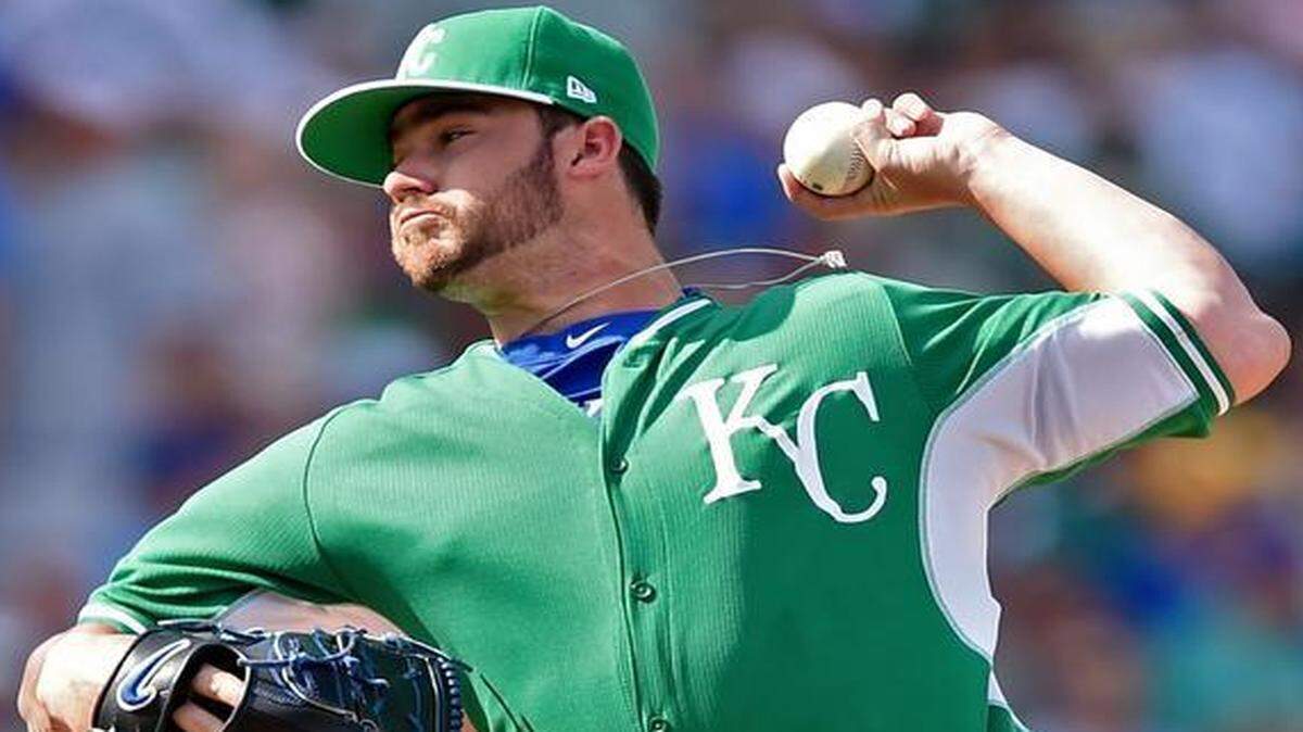 
The Royals continue to keep quiet about their intentions with left-hander Brandon Finnegan, their 2014 first-round pick, who could either join the big-league bullpen or develop as a starter in the minors. He allowed two runs during a 4-3 Royals loss to the Cubs on Tuesday at Sloan Park in Mesa, Ariz. 

