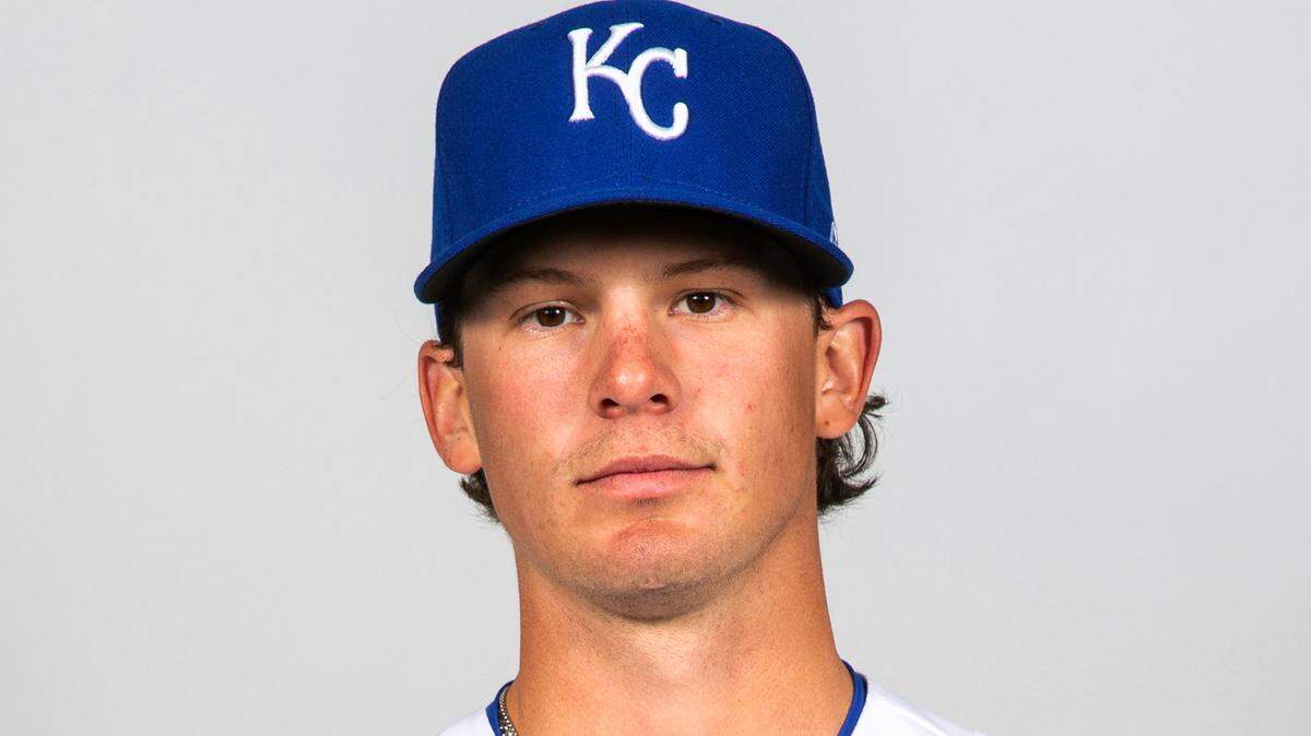 While the MLB lockout continues, top Royals prospect Bobby Witt Jr. and other minor-leaguers in the KC farm system are in Arizona for some spring preparations.