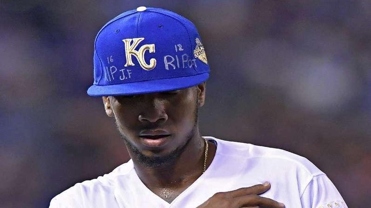 Royals starter Yordano Ventura paid tribute on his hat to the late Marlins star Jose Fernandez and late Cardinals player Oscar Taveras when he pitched against the Indians on Friday at Kauffman Stadium.