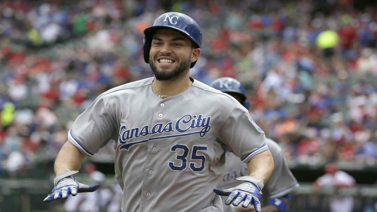 
Eric Hosmer hit a two-run homer during the sixth inning of the Royals’ 6-3 victory Thursday at Texas.
