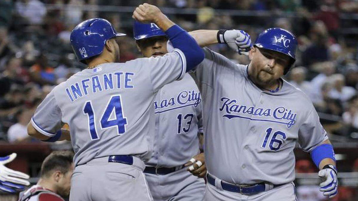 
The Royals seem to be heating up at the right time as they finish their series in Arizona Thursday night and head home for games against San Francisco (this weekend) and Oakland (next week).
