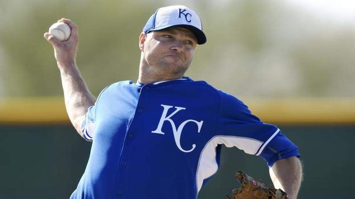 
Kansas City Royals pitcher Ryan Madson threw live batting practice during Sunday’s workout in Surprise, Ariz.
