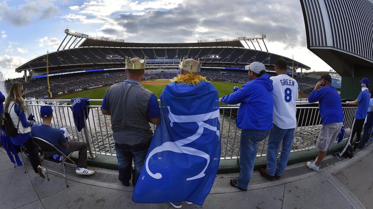 The Royals will raise their 2015 World Series championship banner to start this season at Kauffman Stadium.