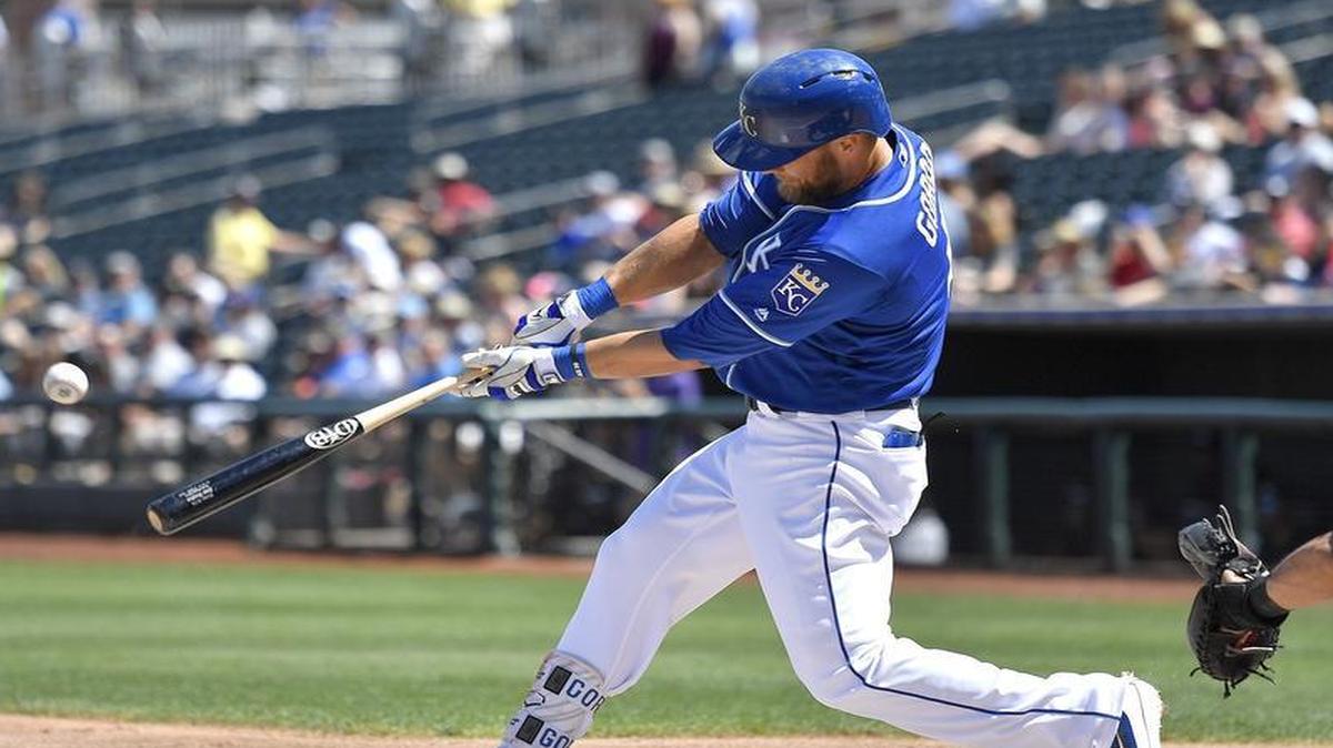 Royals outfielder Alex Gordon hit one out of Surprise Stadium in the first inning of a 7-4 win over the White Sox on Tuesday.