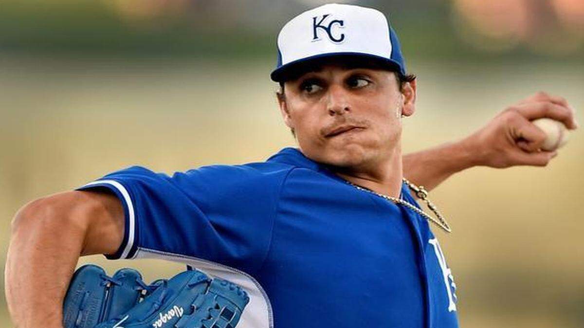 
Jason Vargas rebounded from a miserable nine-run pounding over the weekend to string together his finest start of the spring in a 6-0 loss to the Chicago White Sox on Wednesday night in Surprise, Ariz. Vargas gave up one run on three hits in six innings of work.
