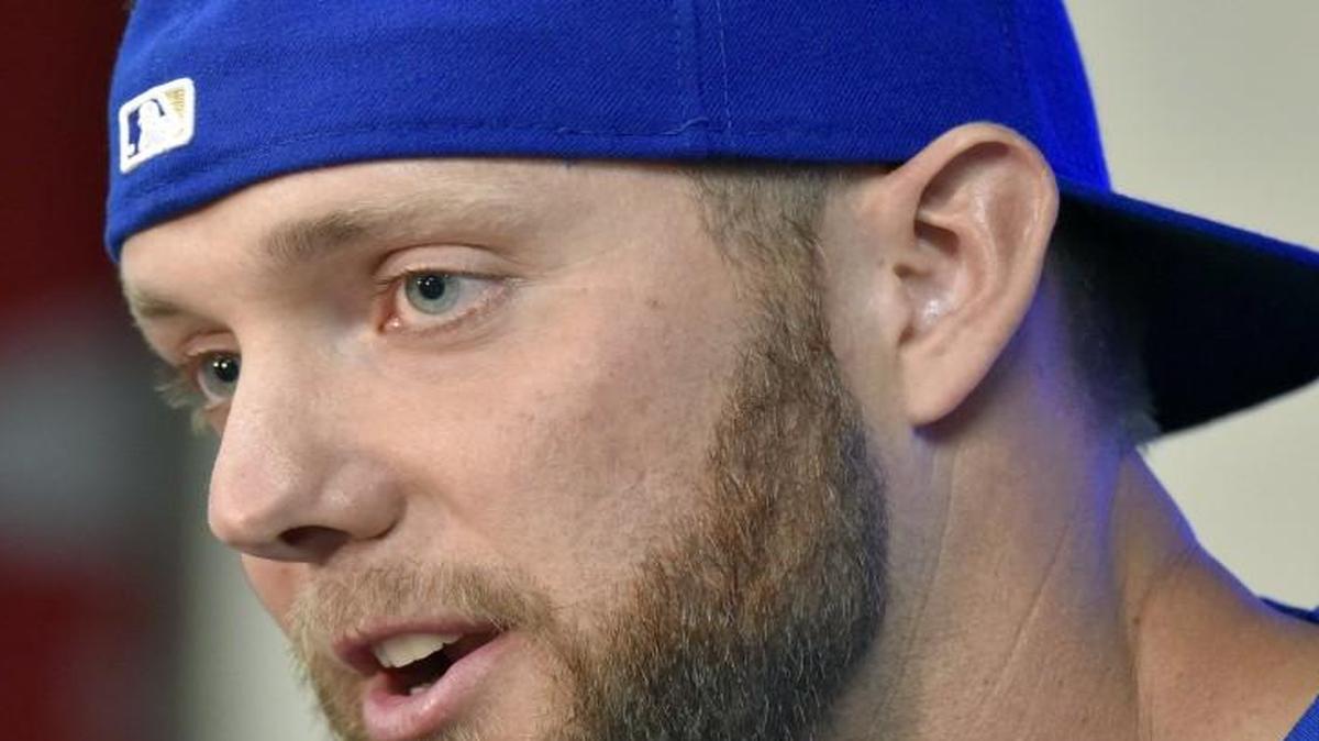 
Despite a recent series of losses, the Royals appear to have discovered at least one component of their playoff configuration, with manager Ned Yost shifting outfielder Alex Gordon into the leadoff spot for Saturday’s matinee against the Baltimore Orioles.

